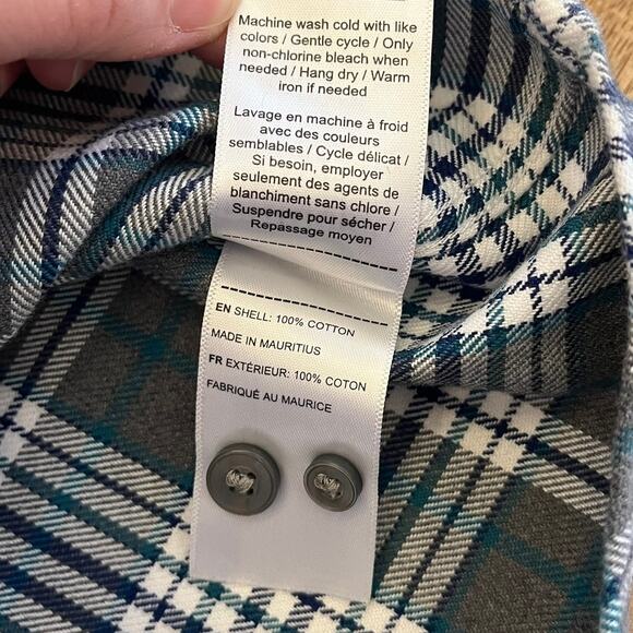 Untuckit Mens Flannel Button Shirt L Gray Plaid Quenterra Long Sleeve Cotton - Picture 9 of 11